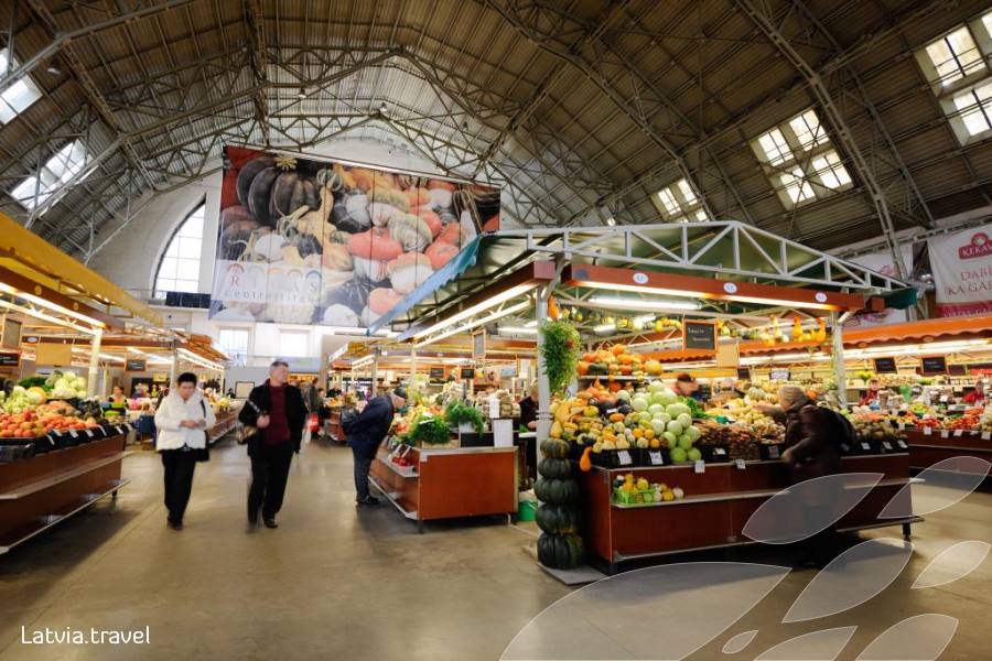 TẠI SAO LATVIA LÀ ĐẤT NƯỚC ĐÁNG SỐNG 2 riga central market latvia travel 5